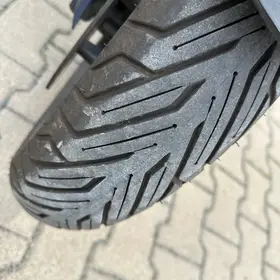 Yamaha xmax 125 2019 - 8