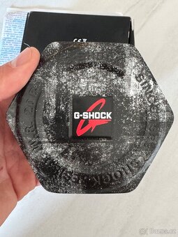 Casio G-Shock Gold - 8