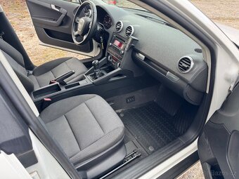 AUDI A3 SPORTBACK 1.4 TSI 92kW 2010 - 8