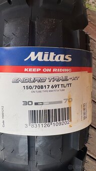 Sada pneu 120/70zr17 a 180/55zr17 Michelin Road 6 GT - 8