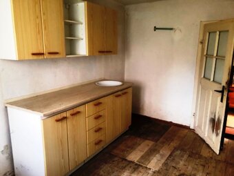 Rod. dům 2+1 UHERSKÝ BROD - ÚJEZDEC - 8