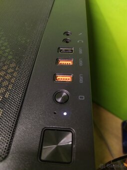 Herní PC - Ryzen 5 3600|Radeon W5700|512GB SSD|16GB|WIN11 - 8