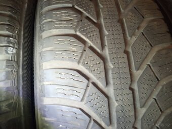 Zimní 205/60/16 205/60 R16 - 8