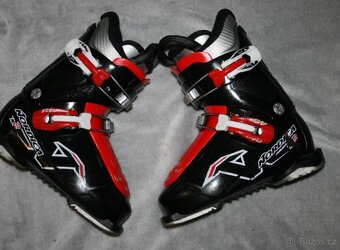 lyže head 97 cm , lyžaky - 8