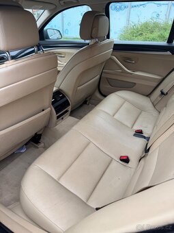 BMW F11 2011 530d 248t km 3.0d Automat kůže nové přední brzd - 8