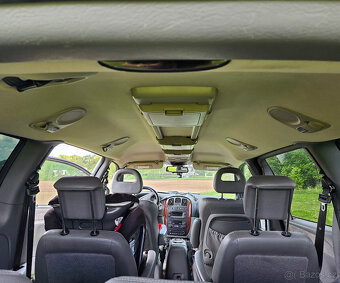 Chrysler Grand Voyager 2.8 CRD Automat 7 Míst - 8
