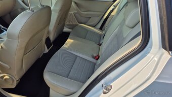 Škoda Octavia Combi III 2.0 tdi 110kw Elegance,Xenony,Webast - 8