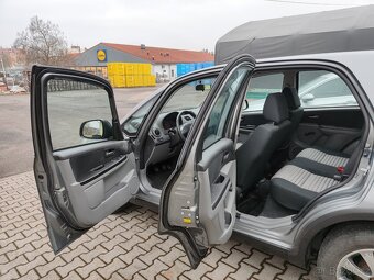 Suzuki SX4 - 8
