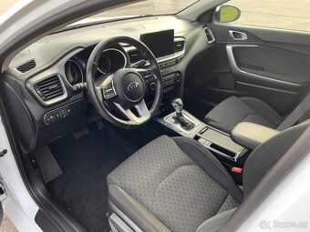 Kia Ceed SW CD 1,6 CRDi 2019 Exclusive Automat 1.majitel - 8