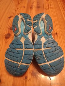 Mizuno Wave Rider sportovní obuv 37 - 8