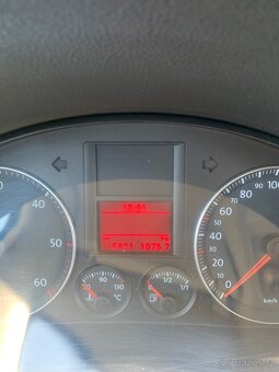 Vw Jetta 1,9 TDI 2007 r. - 8