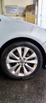 2012 OPEL Astra GTC - 8