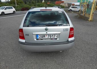 Škoda Octavia 1,6 75 kW KLIMA Historie benzín - 8