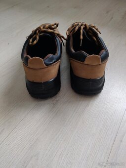 Pracovní bezpečnostní boty VM Footwear, vel. 44 - 8
