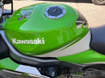 Kawasaki ZX 600 F Ninja - 8