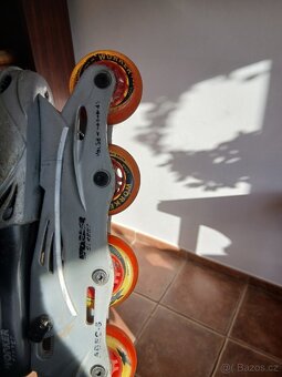 In line  kolečkové brusle - 8