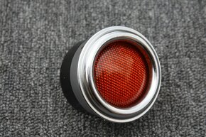 Tatra 87 nebo Tatra 600 Tatraplán - zadní světlo - 8