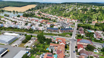 Stavební pozemek 1004 m² v Popůvkách u Brna – ideální pro ro - 8