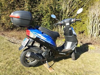 Skútr Longjia Speedjet (typ LJ50QT-2L) - 8