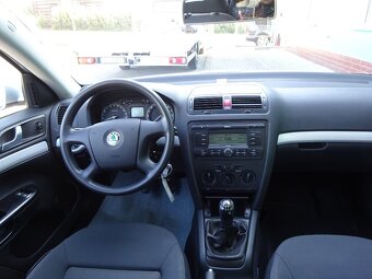 OCTAVIA II Ambiente 1,6 75kW - 08/2004 - 65.660km - 2.Maj. - 8