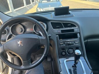 Peugeot 5008 1.6hdi 83kw - 8