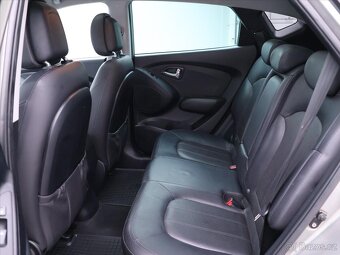 Hyundai ix35 2,0 CRDI 135kW CZ 4x4 (2010) - 8