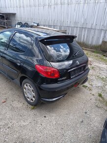 Peugeot 206 1,4i - 8