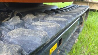 Prodám bagr Hitachi ZX26U-6, rok 2024, hydraulický upínač - 8