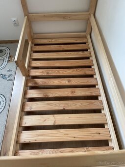Dětská domečková postel z masivu s matrací 180x90 - 8