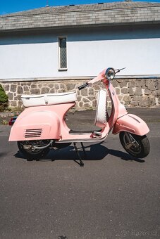 Motorka Piaggio Vespa 150CC (1966) - 8