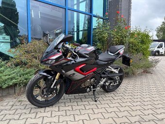 QJ MOTOR SRK 125R 2025 800km - 8