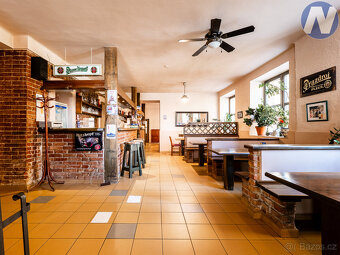 Prodej komerčního objektu, Komenského, Husinec - 8