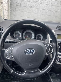 NOVÁ STK Kia Ceed 1.6 CRDi 16v 84kw - 8
