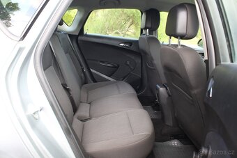 Opel Astra 1.4T 103kW, 2 x Majitel, Servisní kniha - 8