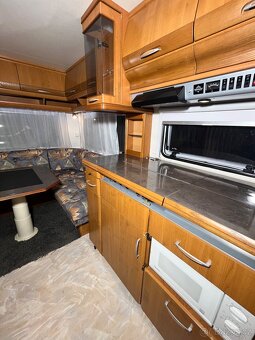 Karavan HOBBY EXCLUSIVE  Nezávislý na elektřině+pojezdy - 8