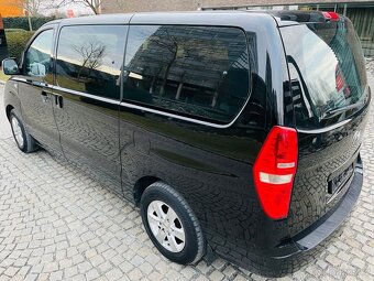 Hyundai H 1 2.5 CRDi MANUÁL 8MÍST NAVI SENZORY BEZ KOROZE - 8