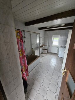 Pronájem domu 159 m² s pozemkem 402 m² - 8