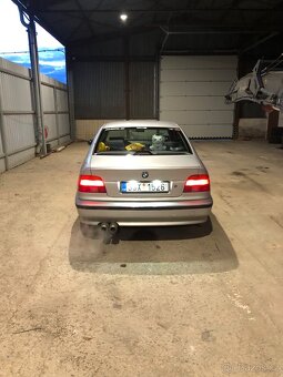 BMW e39 520i - 8