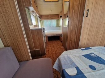 Karavan+ochranná střecha - 8