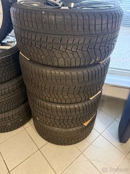 Or.alusada Audi RS 6 5x112 r22, zimní pneu 285/30 r22 - 8