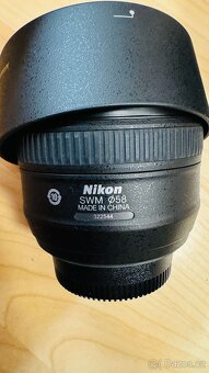 Nikon s objektivy a příslušenstvím - 8