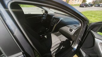 Hyundai i30 benzín 1,6 GDI D-CVVT 99 kW (135 koní) - 8