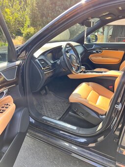 Volvo XC90 D AWD Momentum - 8