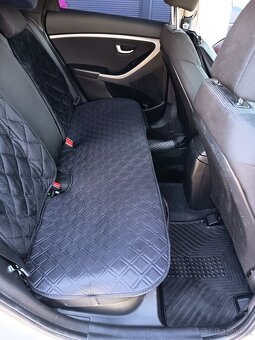 Hyundai i30 combi 1,6 99kW - 8