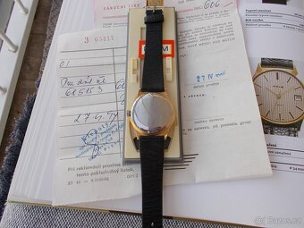 luxusni komplet v origo stavu hodinky prim pyzamo rok 1985 - 8