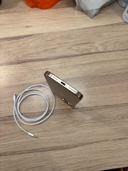 iPhone 16 Pro Max 1TB - 8