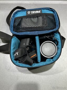 TOP STAV Sony A6000 + 2 objektivy + obal - 8