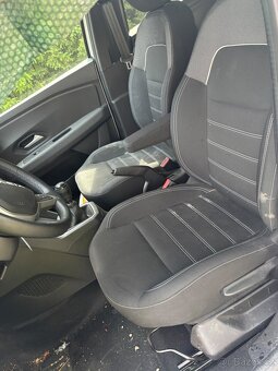 Dacia Jogger 1.0tce - 8