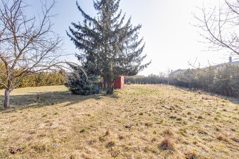 Prodej stavebního pozemku 1300 m2 v obci Záryby. - 8