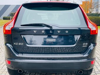 Volvo XC60 2.4D 5VÁLEC 4x4 120KW AUTOMAT NAVIGACE SENZORY - 8